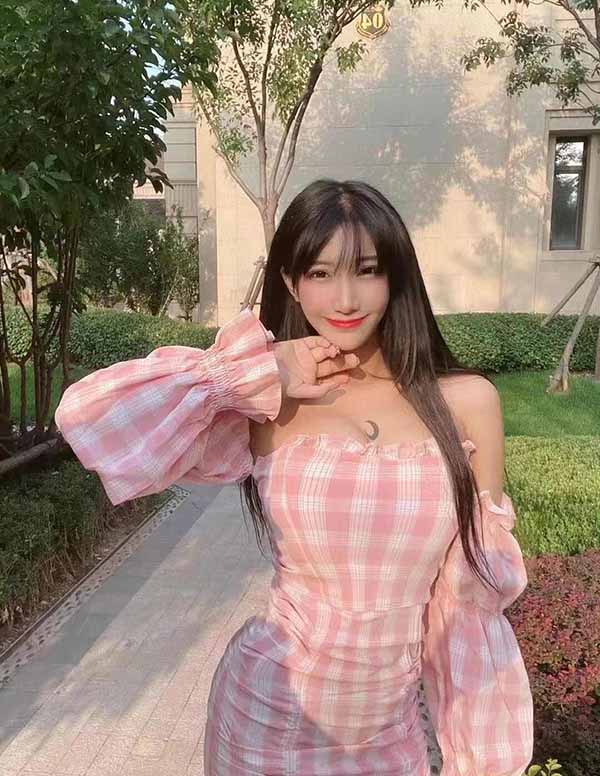 芝加哥围经纪人微信